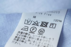 クリーニングで洗えないものは？店舗型と宅配型での違いも紹介