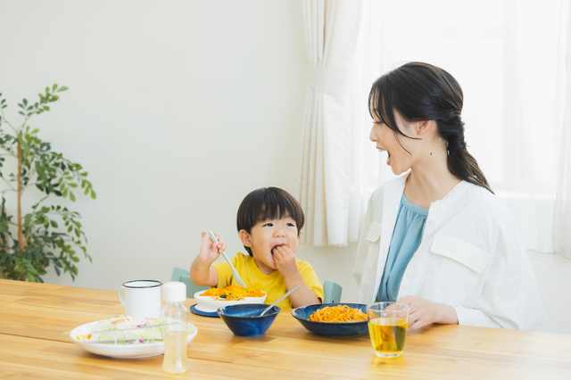 食べこぼしや泥汚れで洗濯物が激増！ファミリーの洗濯お悩み解決法